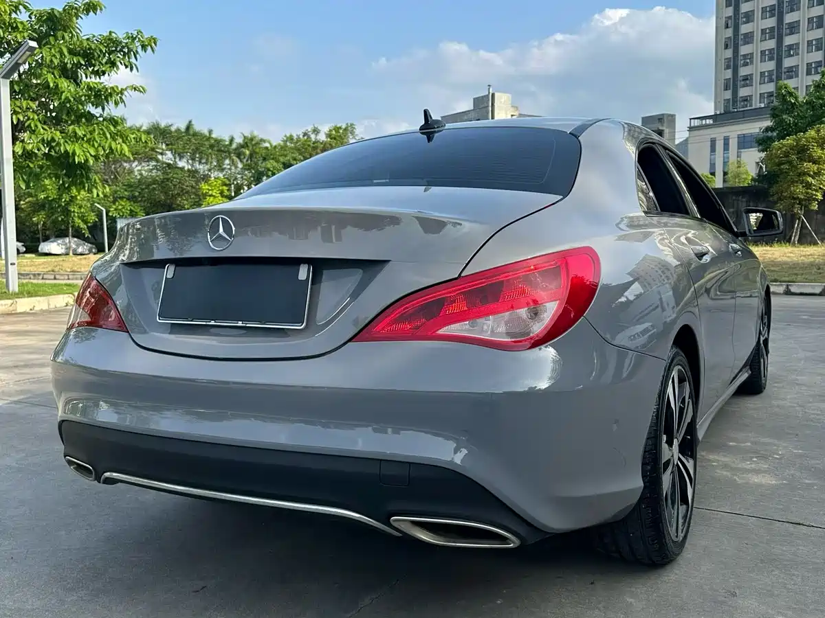 Mercedes-Benz CLA (Import) 2016 CLA 200 Sport фото 9