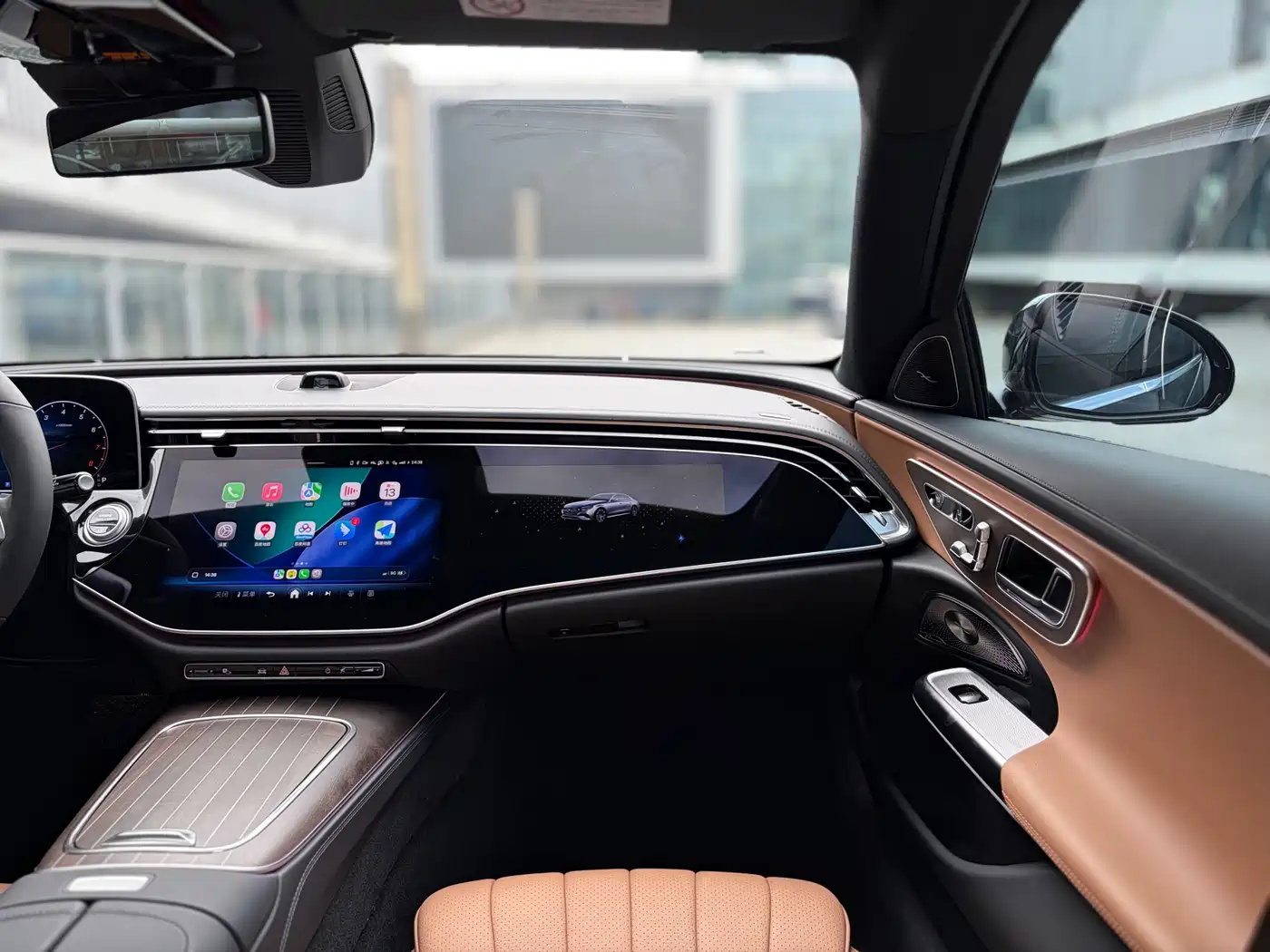 Mercedes-Benz E-Class 2025 E 300 L Luxury фото 13