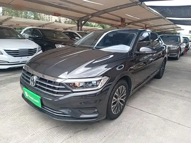 Volkswagen Sagitar 2021