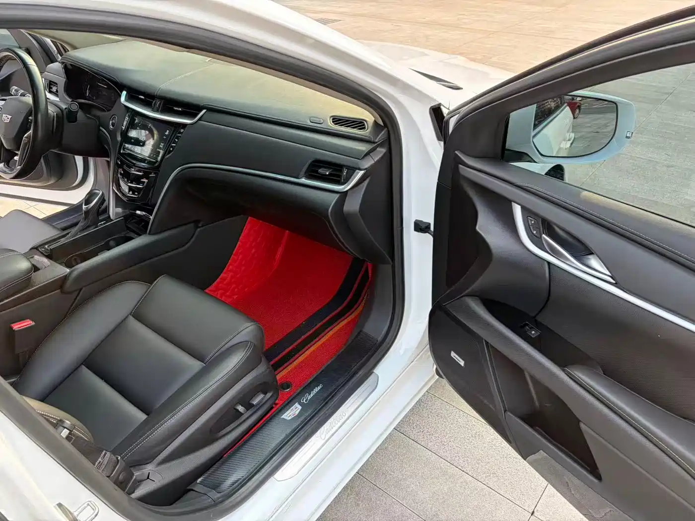 Cadillac XTS 2018 28T Technology фото 4