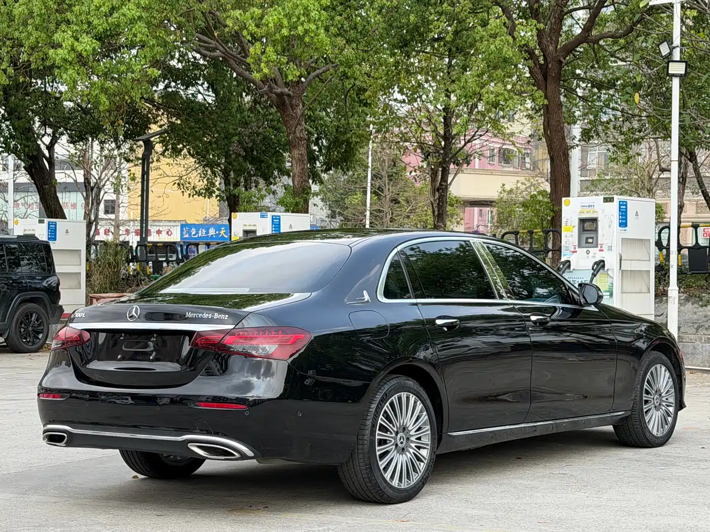 Mercedes-Benz E-Class 2021 E 300 L Premium фото 6