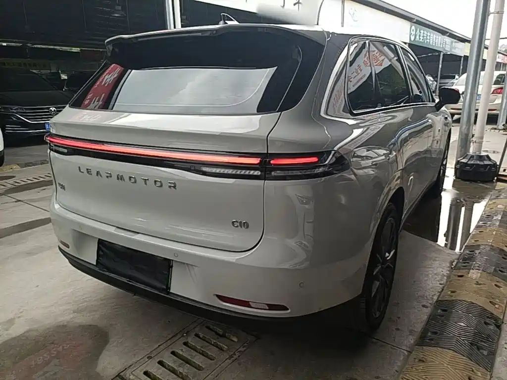 Фото 7 - Leapmotor C10