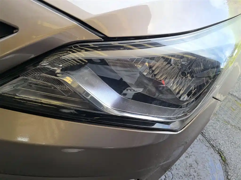 Hyundai Verna 2014 1.4L Automatic Smart GLS фото 24
