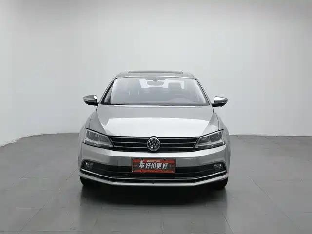 Volkswagen Sagitar 2018 1.6L Automatic Comfort — фото 3