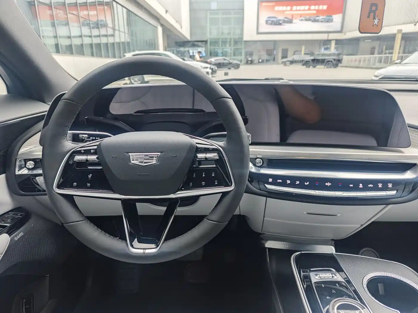 Cadillac IQ Rui Ge 2024 RWD Standard Range Luxury Edition фото 14