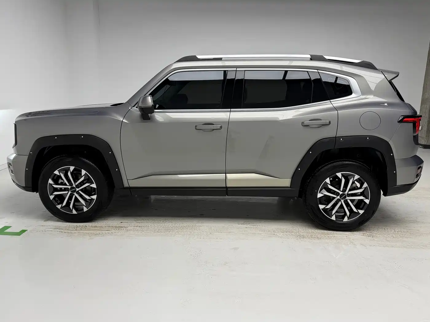 Haval Da Gou 2nd Gen 2023 2.0T AWD Wild Adventure Plus фото 9