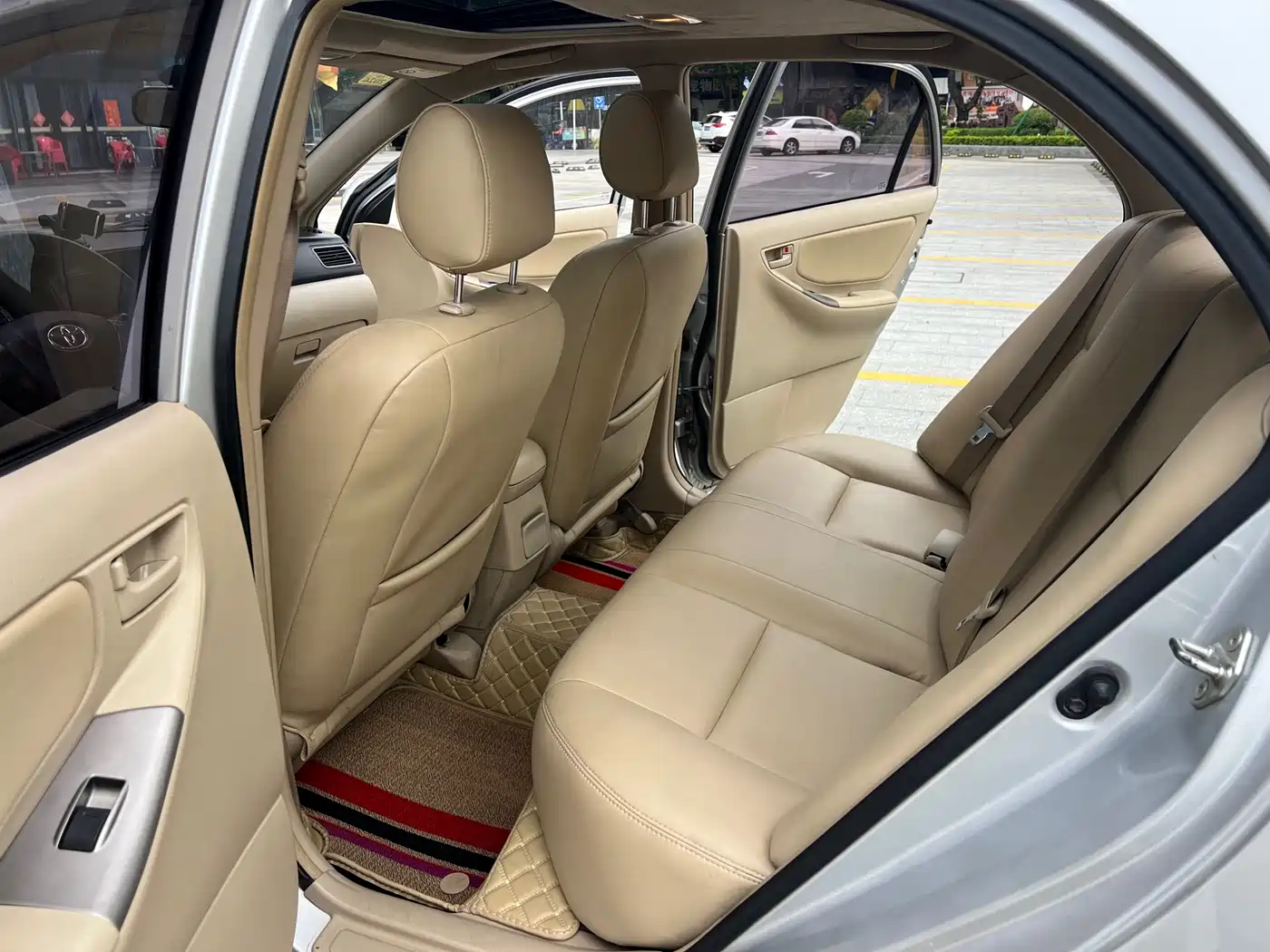 Toyota Corolla 2013 1.6L Automatic Excellence Edition фото 10