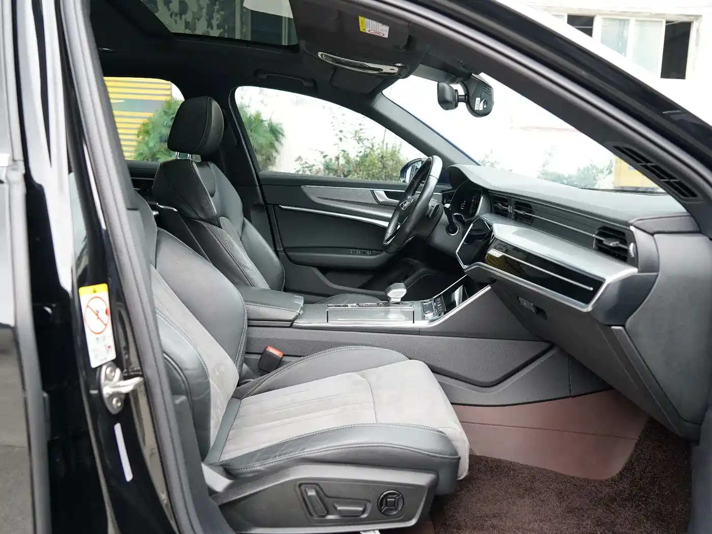 Audi A6L 2022 45 TFSI Premium Dynamic фото 14