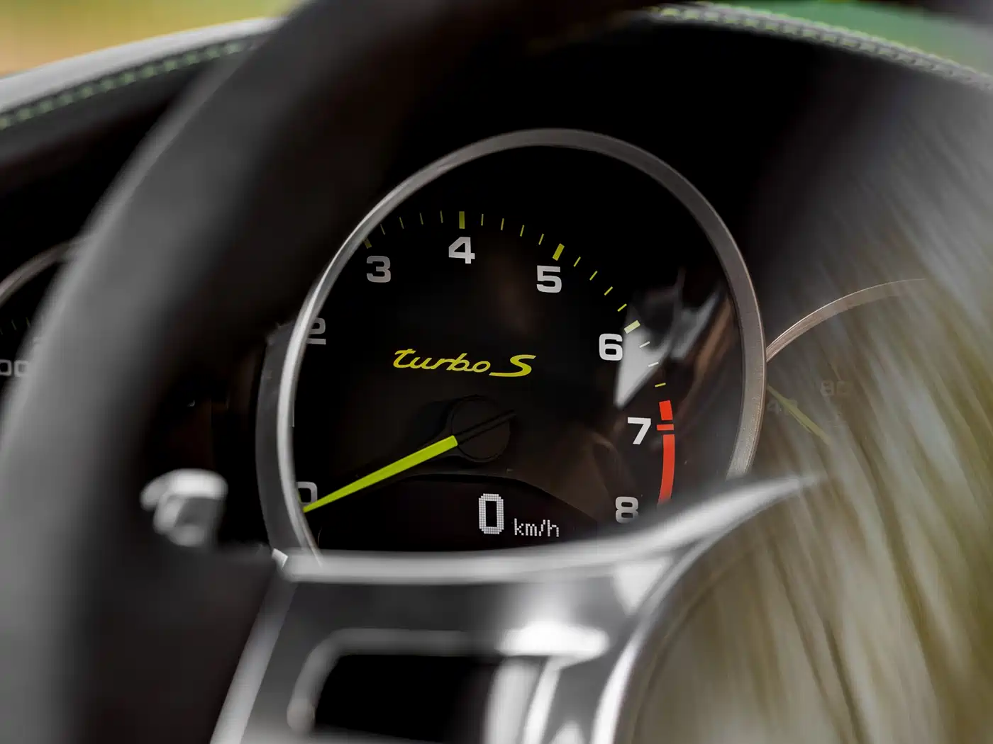 Porsche 911 2010 Turbo S 3.8T фото 8