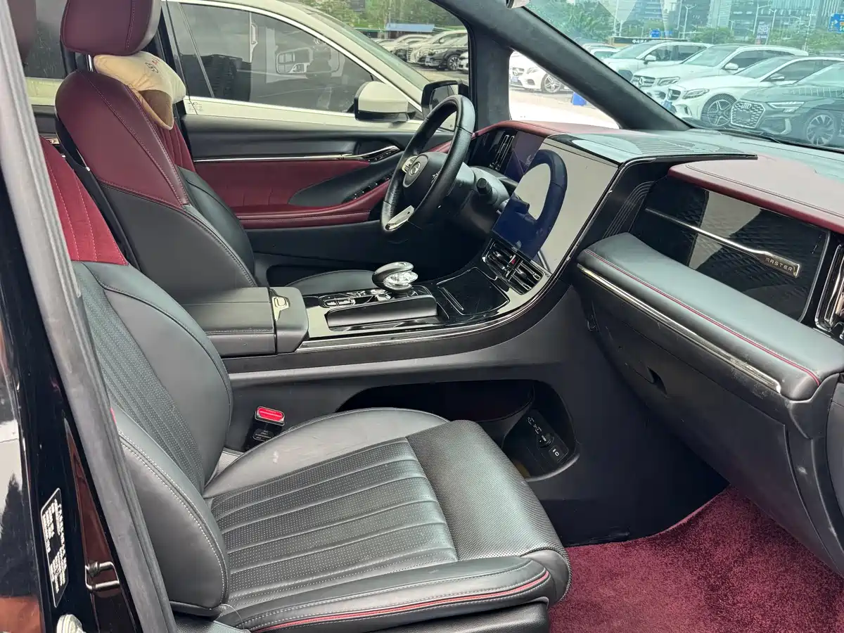 GAC Trumpchi Trumpchi M8 2023 Model Master Series 400T Ultimate Edition фото 18