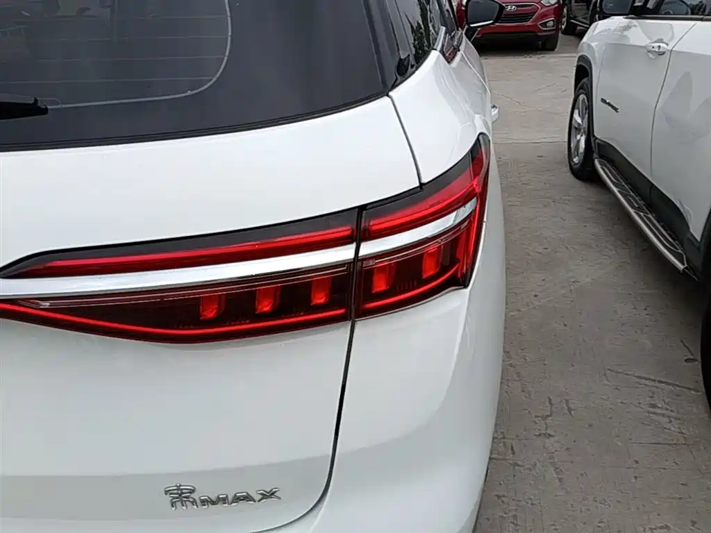 BYD Song MAX 2021 Upgrade 1.5T Auto Flagship 7-Seater фото 8