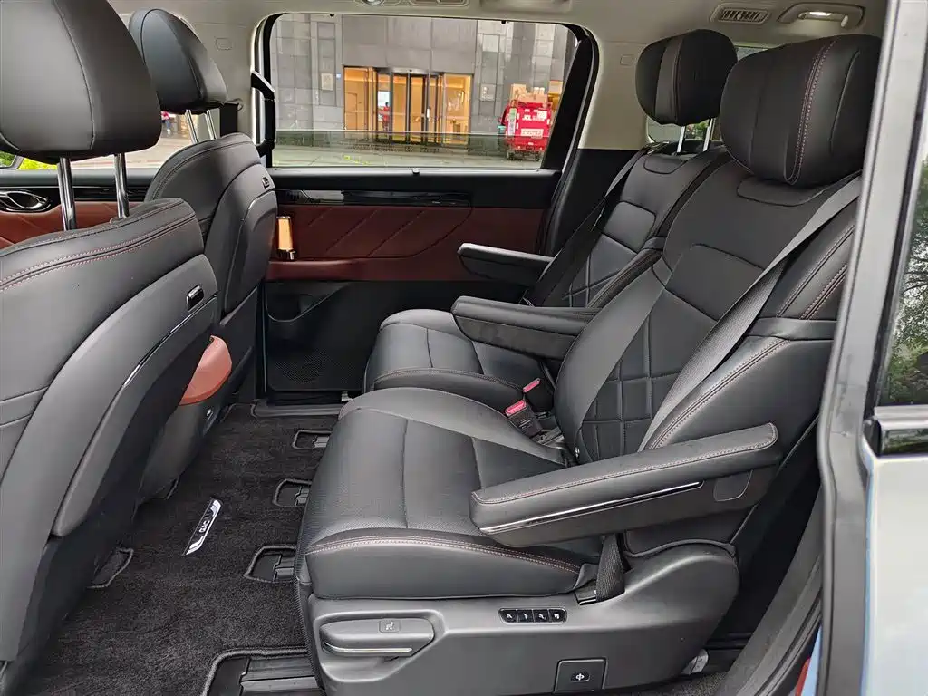 GAC TRUMPCHI E8 NEW ENERGY