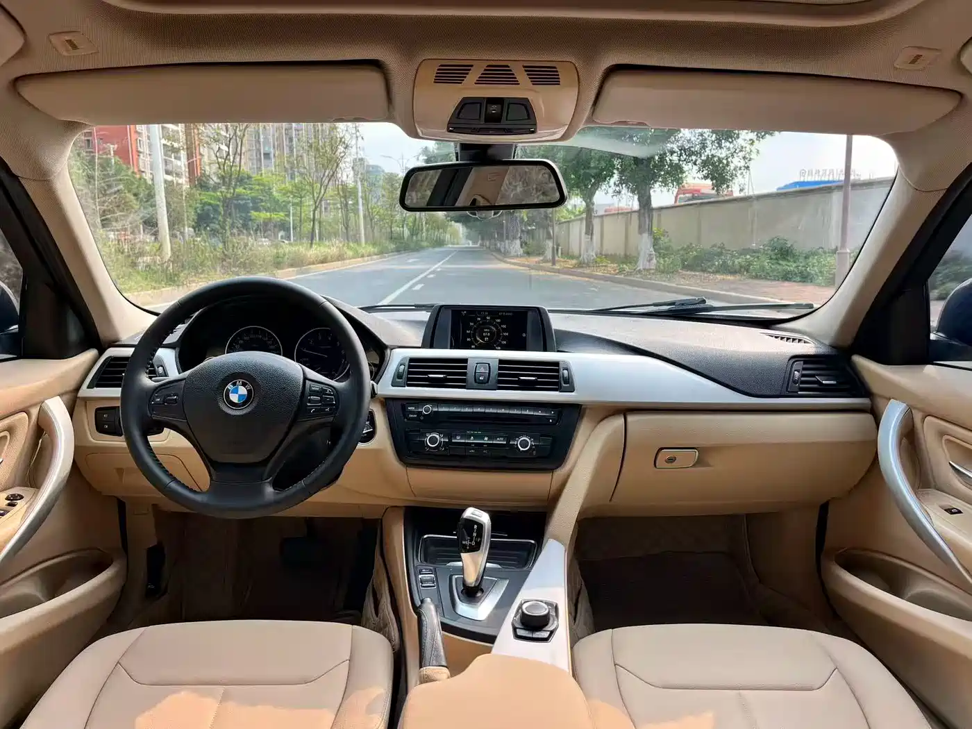 BMW 3 Series 2015 316i Progressive фото 9