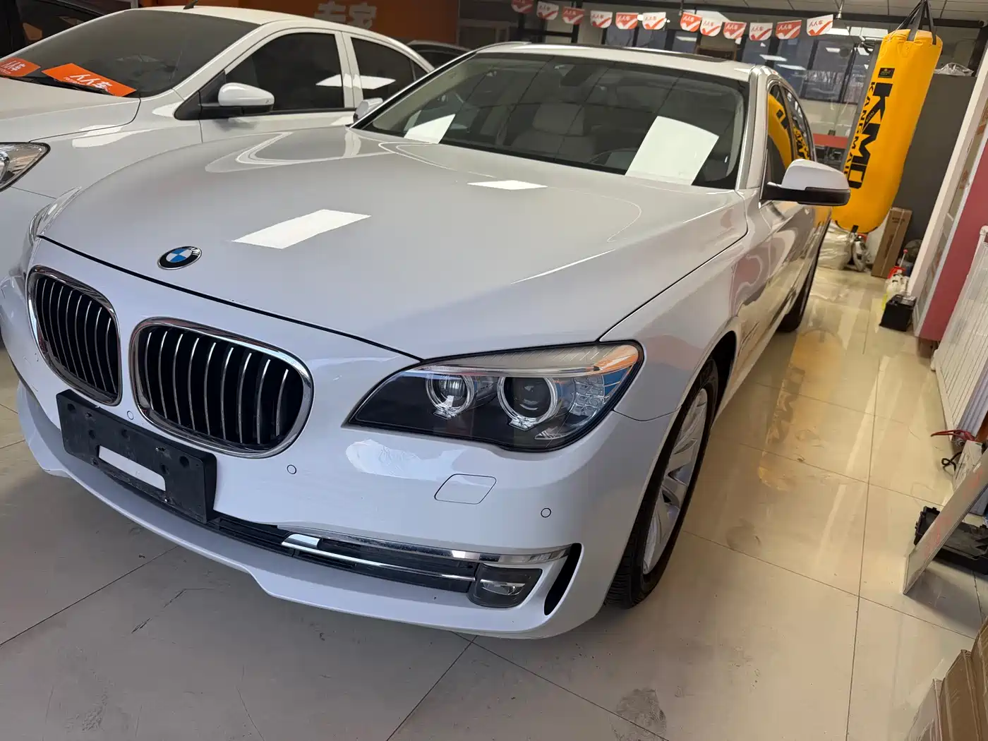 BMW 7 Series 2013 Model 740Li Leading