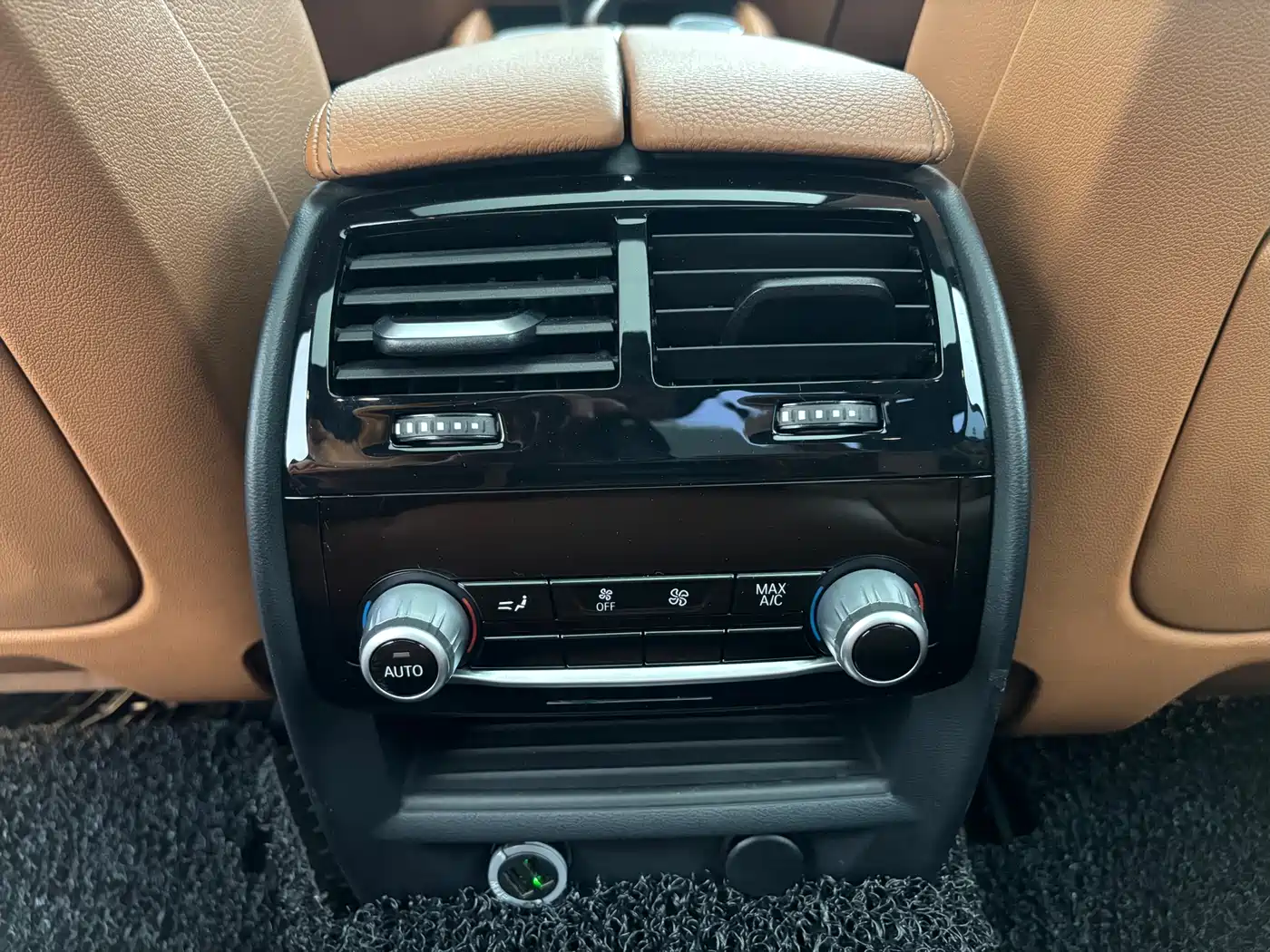 BMW 5 Series 2018 Facelift 530Li Exclusive M Sport Package фото 11