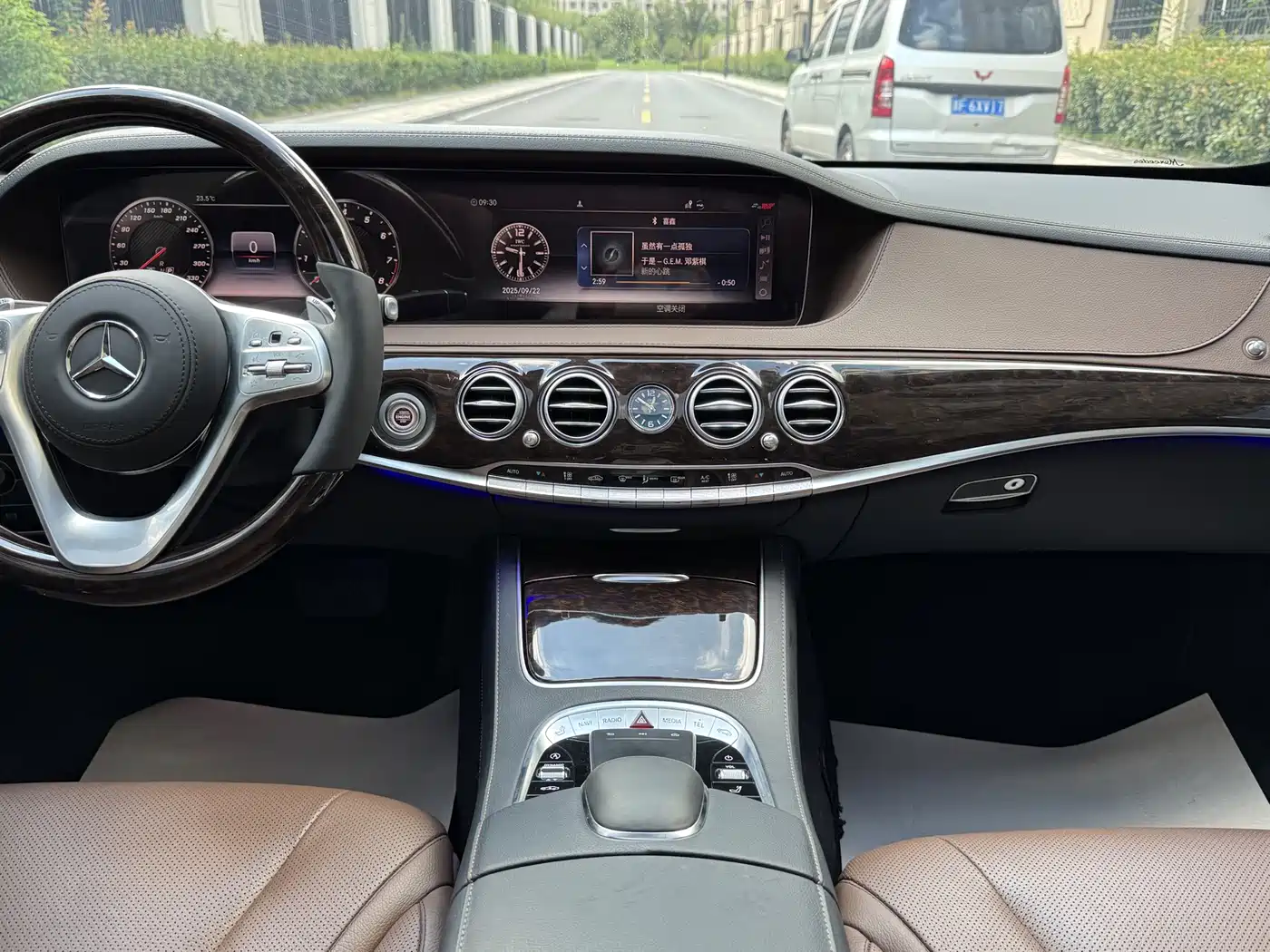 Mercedes-Benz S-Class 2020 S 350 L Business Edition Collector's Version фото 14