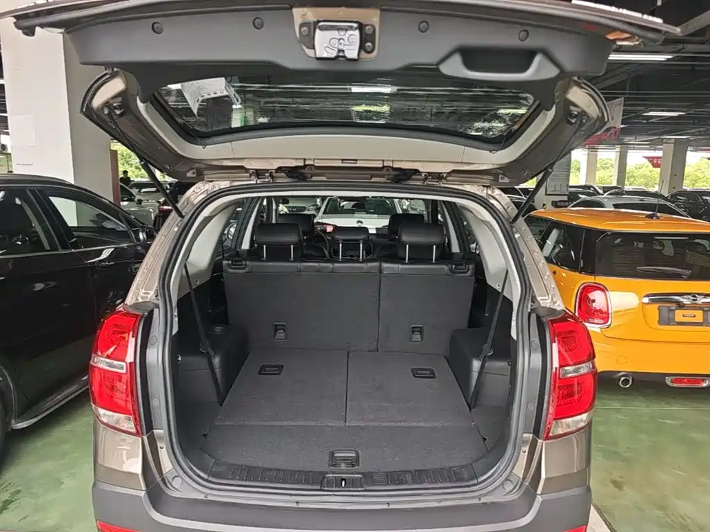 Chevrolet Captiva 2017 2017 2.4L 2WD Luxury Edition 7-Seater