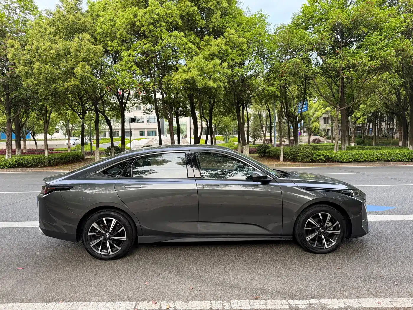 Photo 4 - Changan Eado