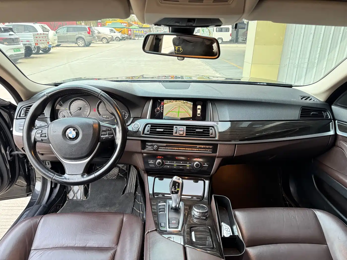 BMW 5 Series 2014 525Li Leading фото 7