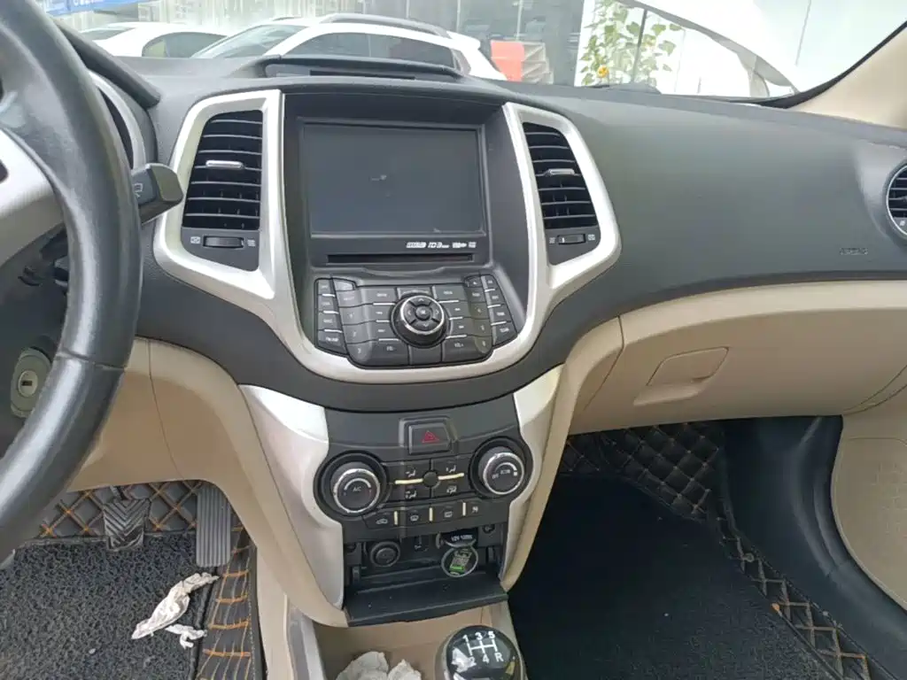 Changan Eado 2015 2014 1.6L Manual Premium