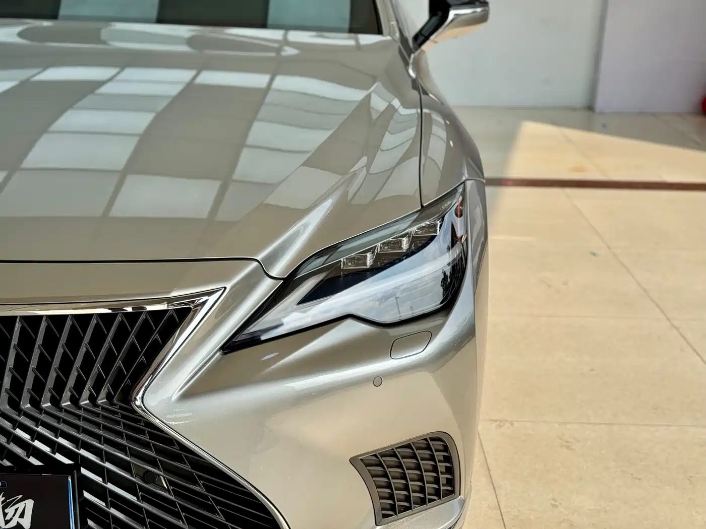 Lexus LS 2021 500h Excellence Edition фото 5