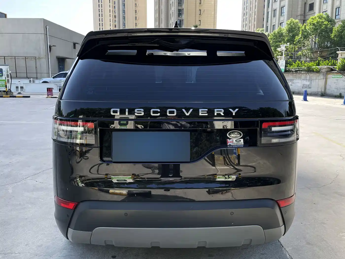 Land Rover Discovery 2020 2.0T SE фото 11
