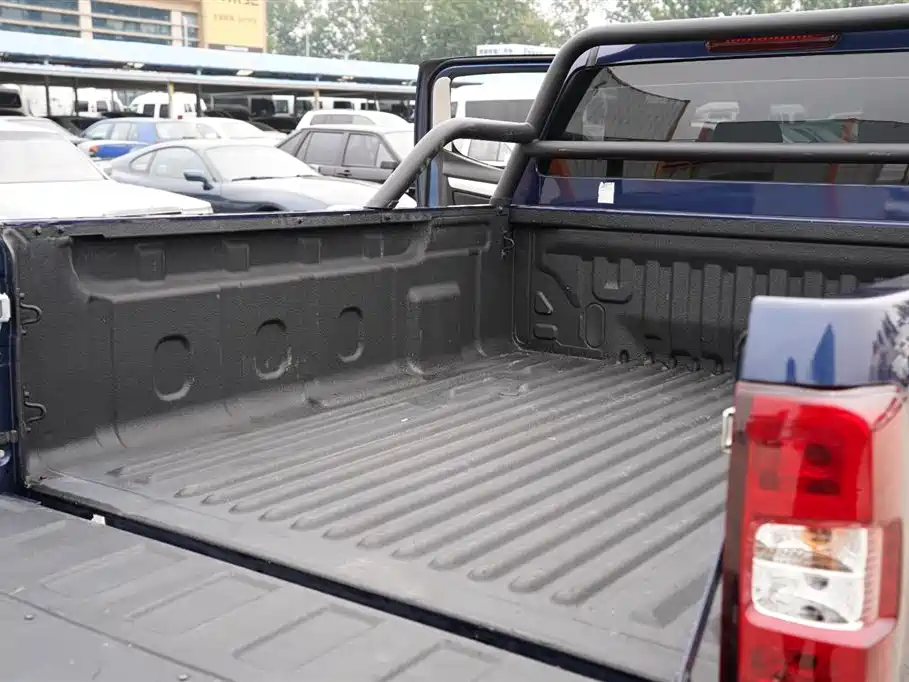 Isuzu Qingling T28 2026 2025 2.8T Diesel Manual 4WD Standard Long Wheelbase