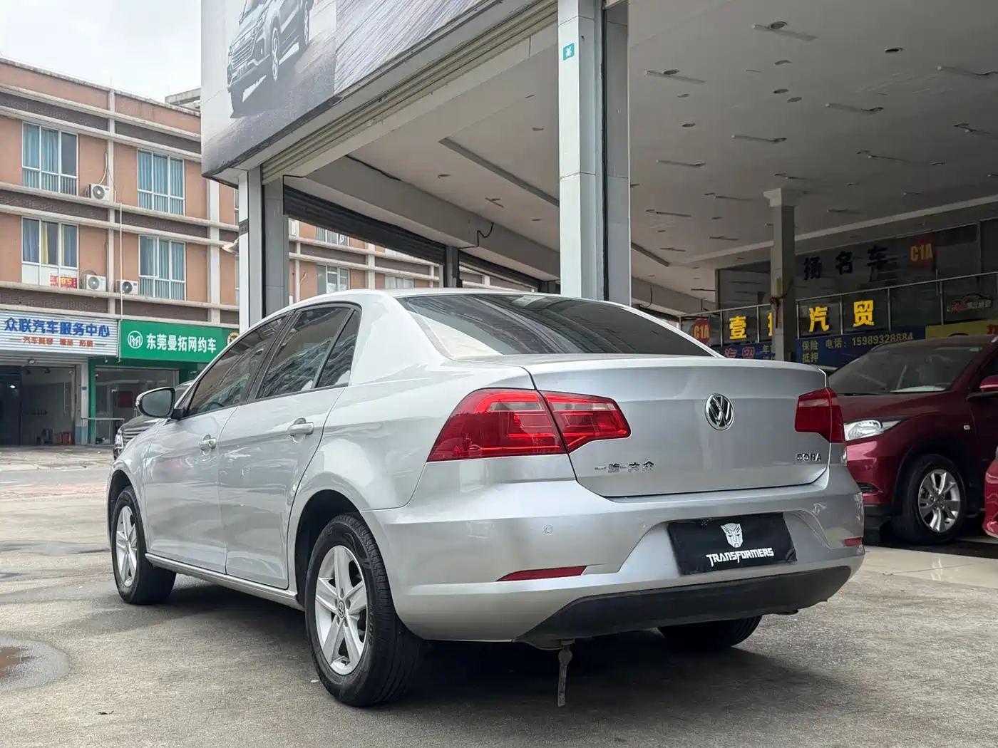 Volkswagen Bora 2015 Quality Edition 1.6L Automatic Fashion фото 4