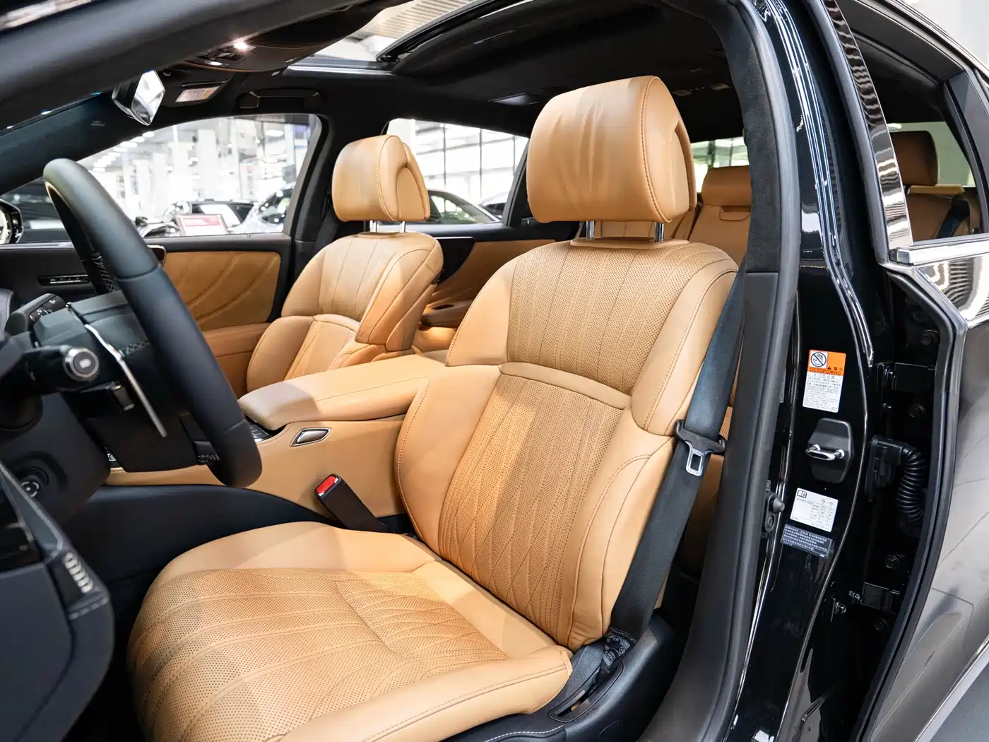 Lexus LS 2021 2021 500h Luxury Edition