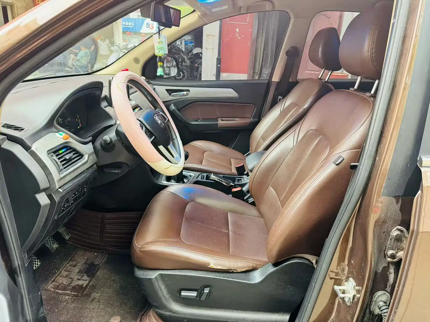BAIC Weiwang M50F 2017 2017 1.3T Comfort