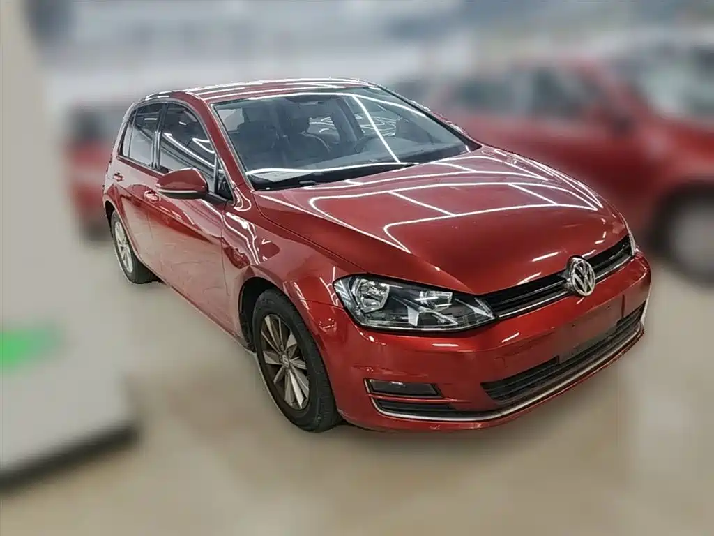 Volkswagen Golf 2014 1.6L Automatic Fashion Edition фото 7