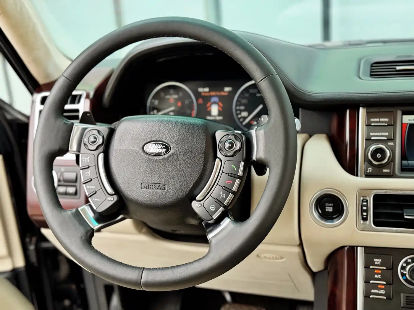Land Rover Range Rover 2012 5.0 NA V8 фото 13