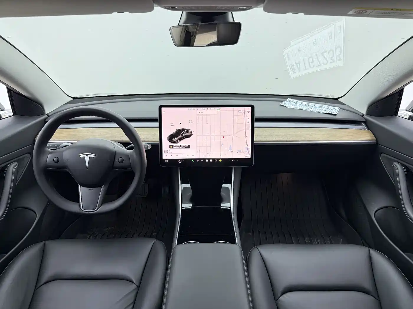 Фото 7 - Tesla Model 3