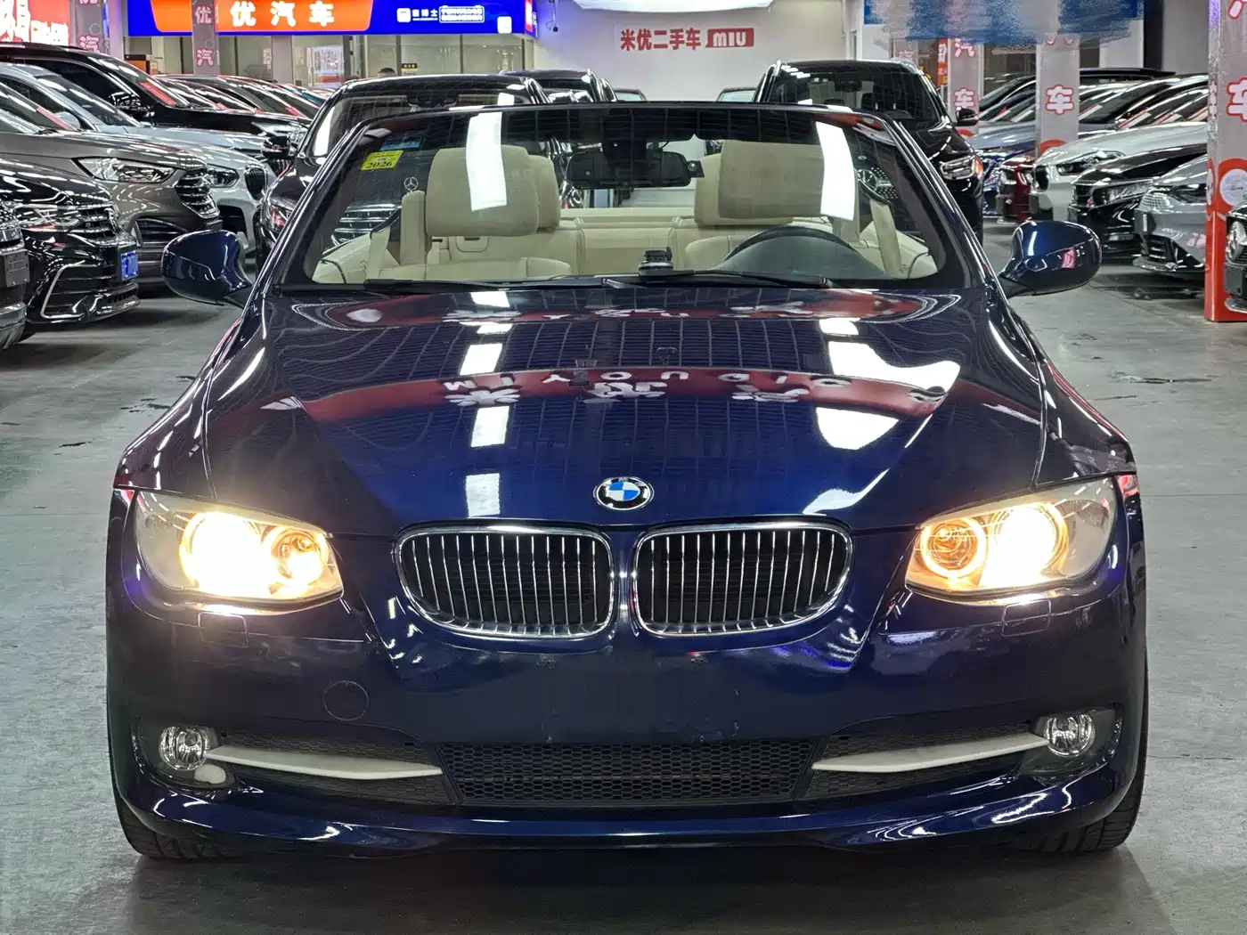 BMW 3 Series (Import) 2011 325i Convertible Coupe фото 2
