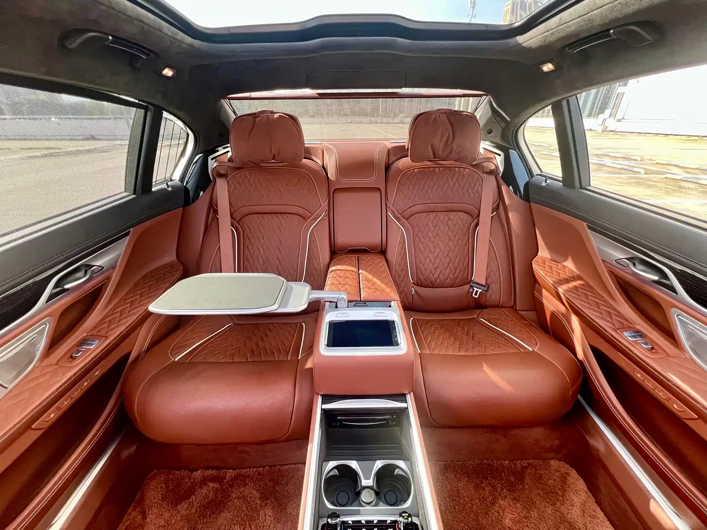 BMW 7-SERIES