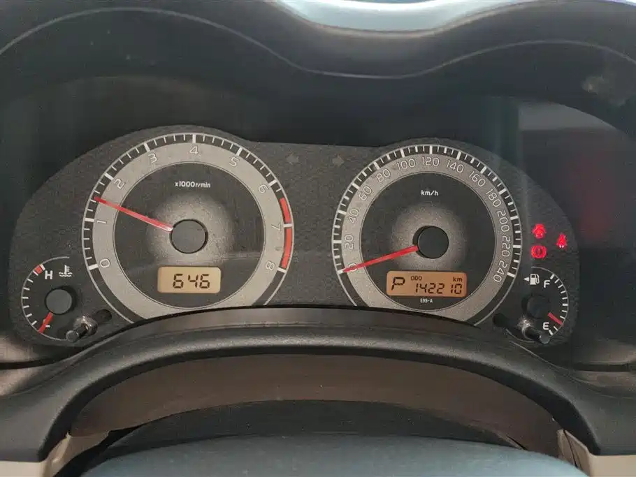 Toyota Corolla 2012 Styling Edition 1.6L Automatic GL фото 14