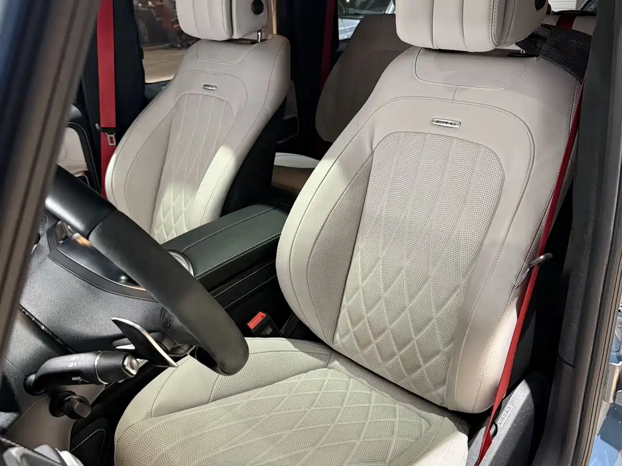 Mercedes-Benz G-Class AMG 2023 AMG G 63 фото 10