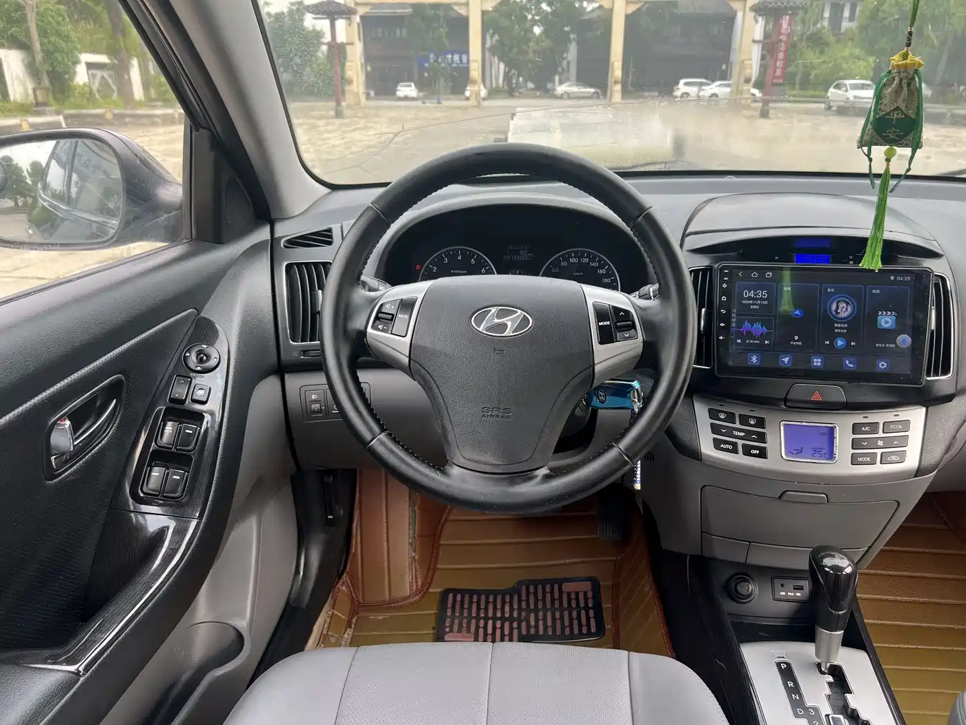 Hyundai Elantra 2011 1.6L Automatic Luxury фото 11