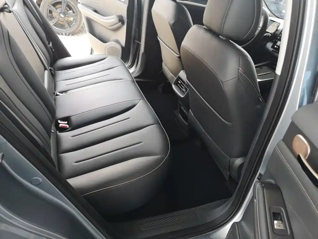 Baojun Yunhai 2025 2026 Model 140km PHEV Standard