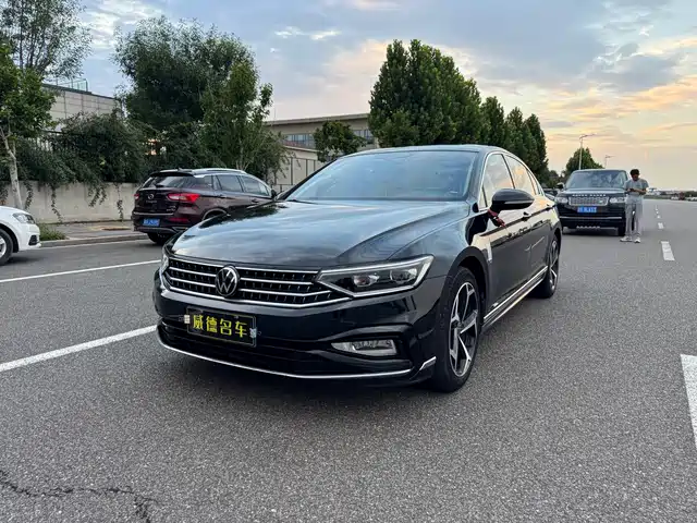 Volkswagen Magotan 2023