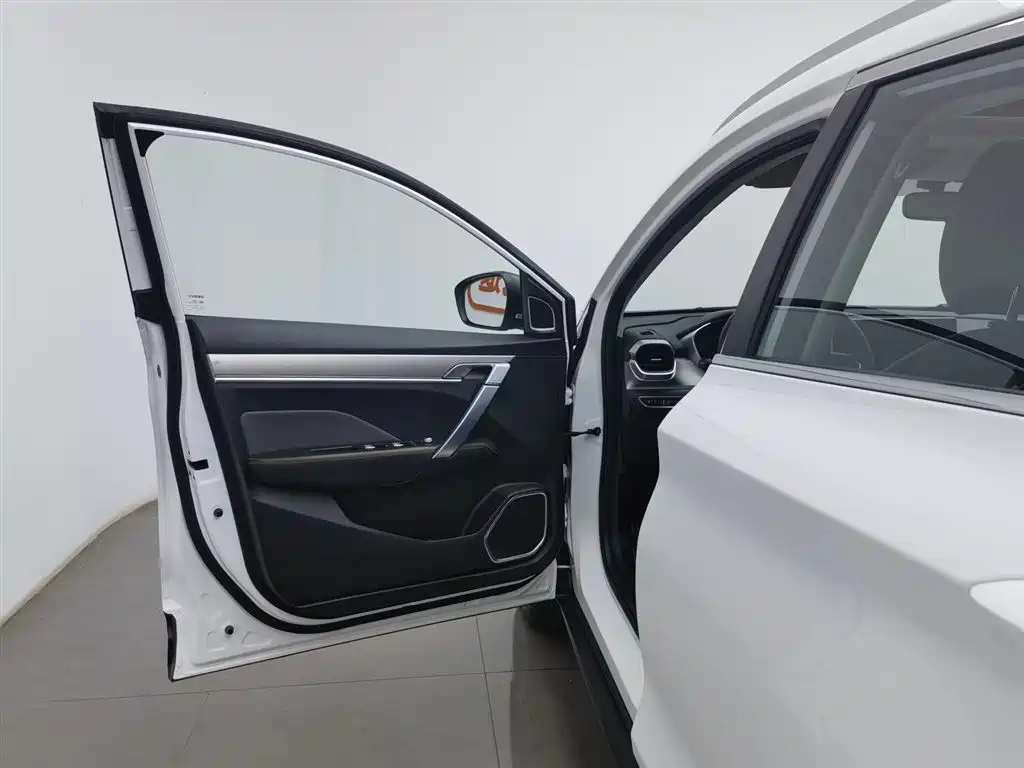 GEELY AUTOMOBILE BINYUE