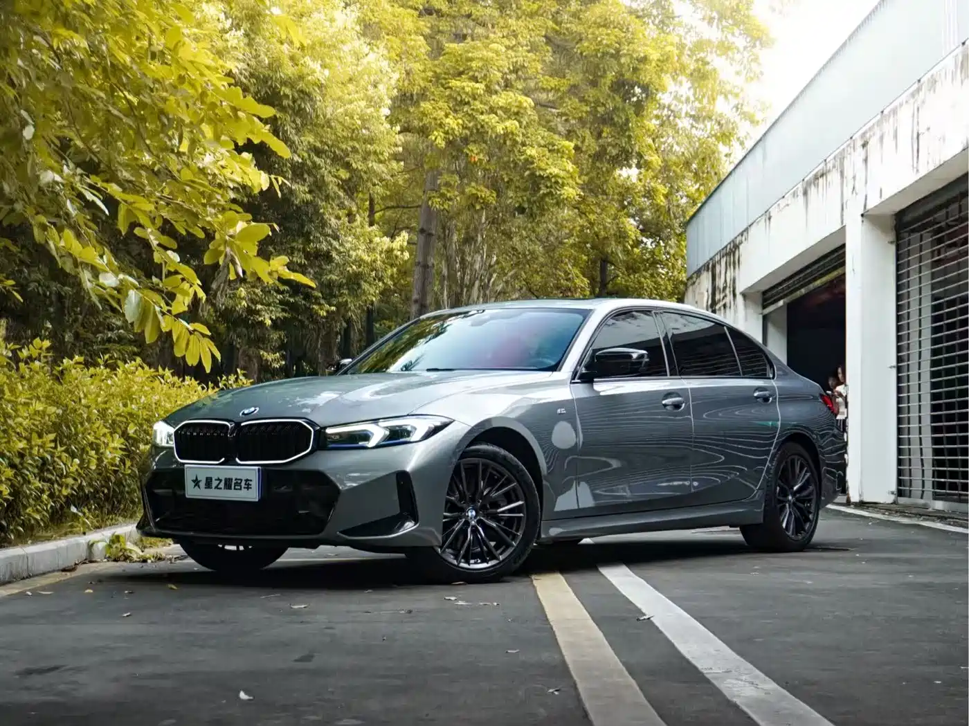 Фото 1 - BMW 3 Series