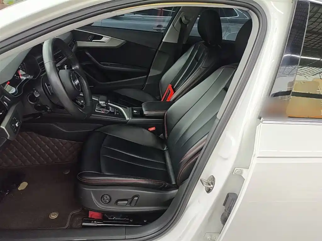 Audi A4L 2018 30th Anniversary 40 TFSI Progressive фото 15