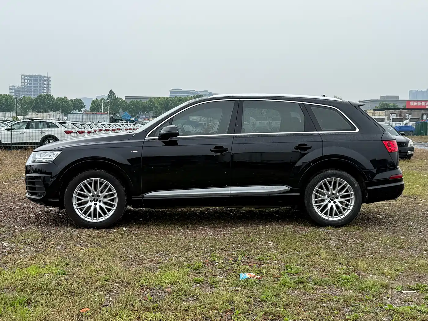 AUDI Q7