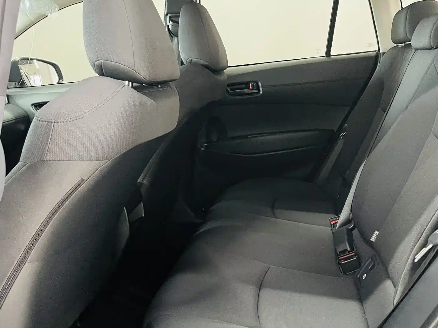 Toyota Corolla Cross 2023 2.0L Elite Edition фото 10