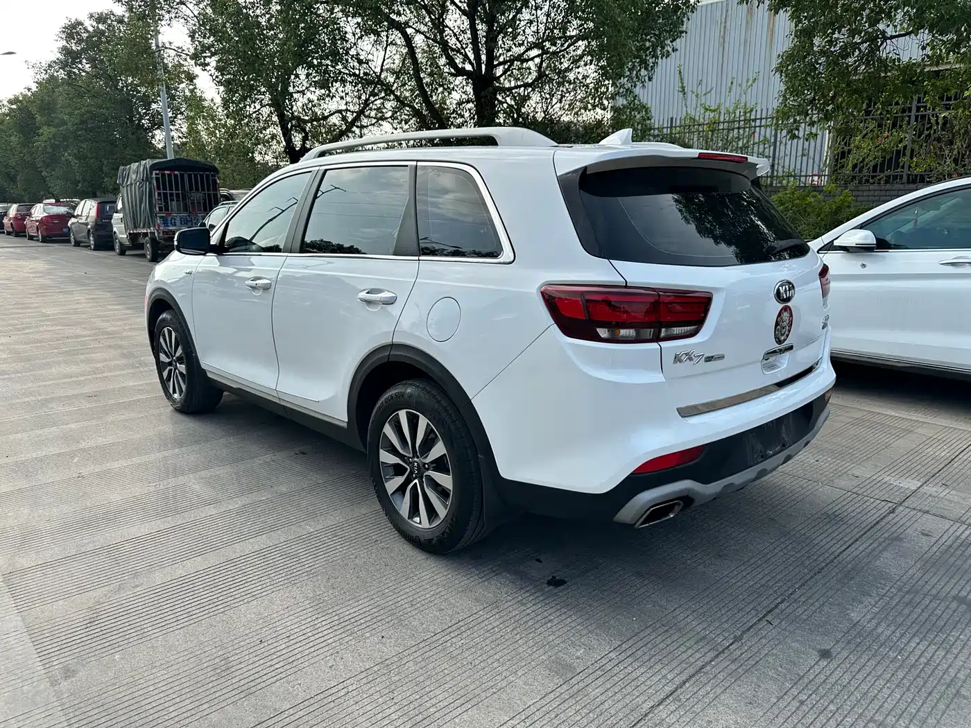 Kia KX7 2017 2.0T Automatic 4WD LUX 7-Seater фото 9