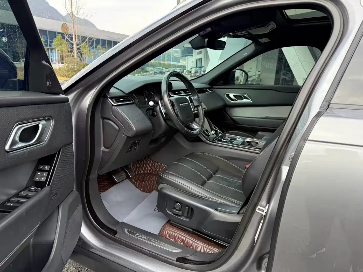 Land Rover Range Rover Velar 2020 P250 R-DYNAMIC S фото 4