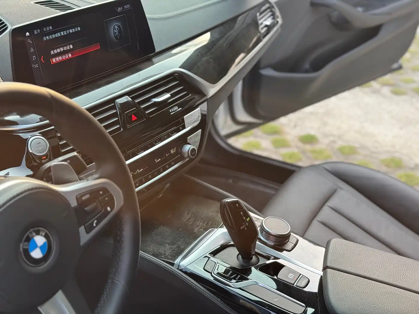 BMW 5 Series 2019 530Li Leading M Sport Package фото 15