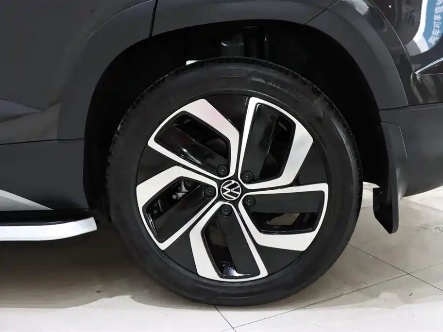 VOLKSWAGEN TUYUE
