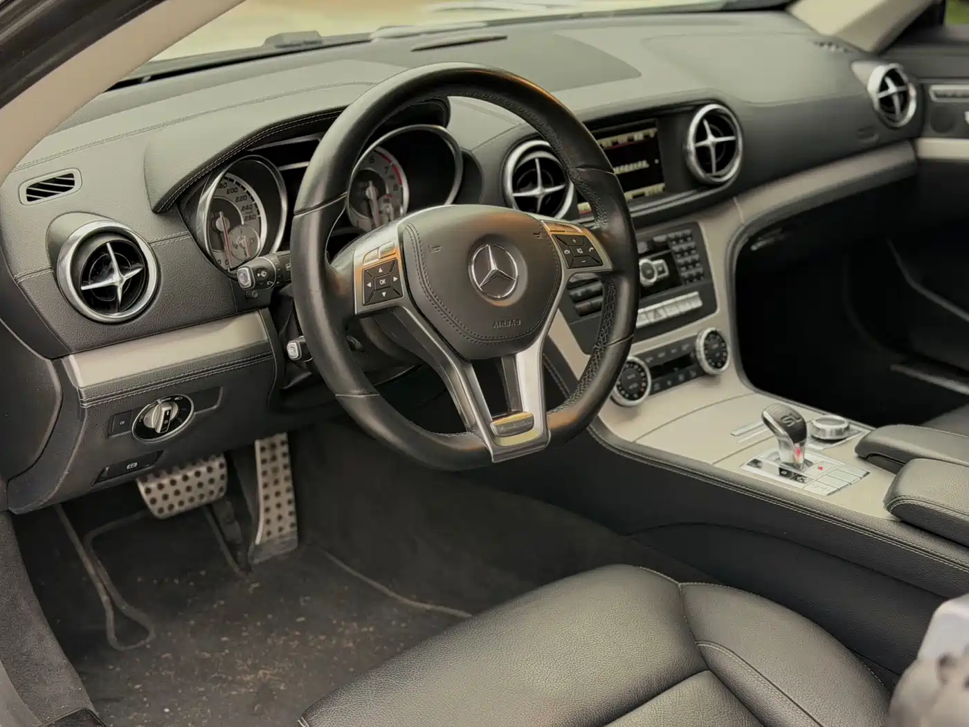 MERCEDES-BENZ SL CLASS